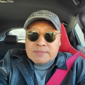 Meet your Posher, Mike